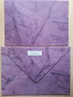 Natuurpapier batik enveloppen 16 X 22.8 cm paars/lila